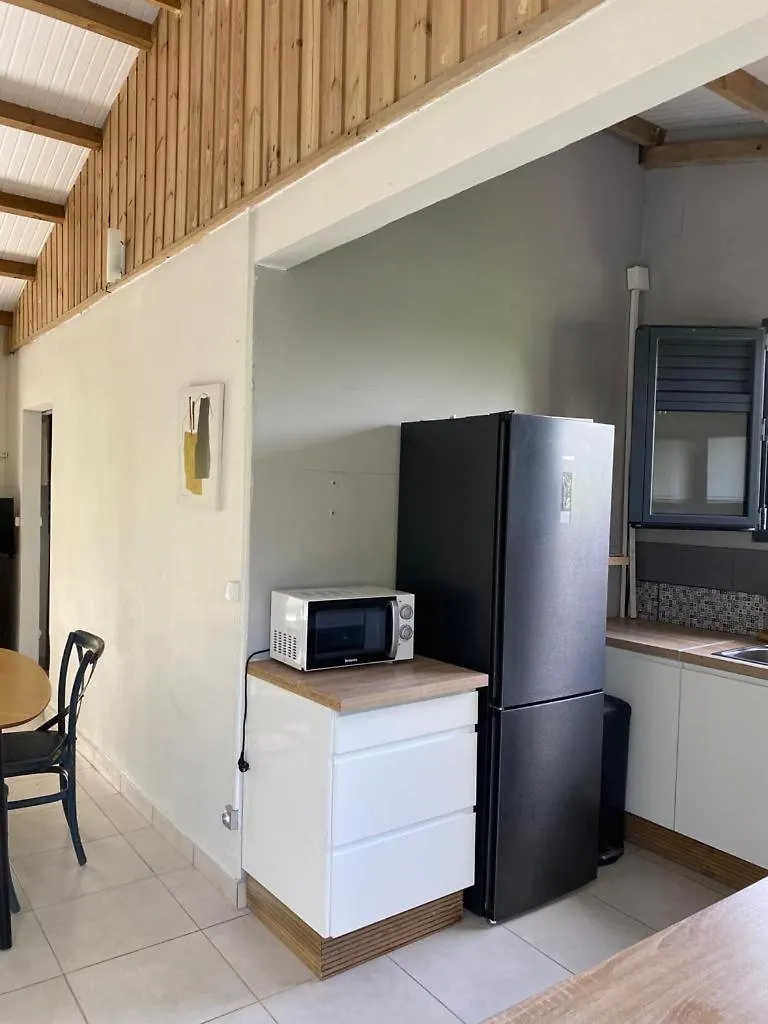 Maison Bien Equipee Avec Clims Netflix Lave Vaiselle Belles Rivieres A 4Km Saint-Joseph Casa vacanze